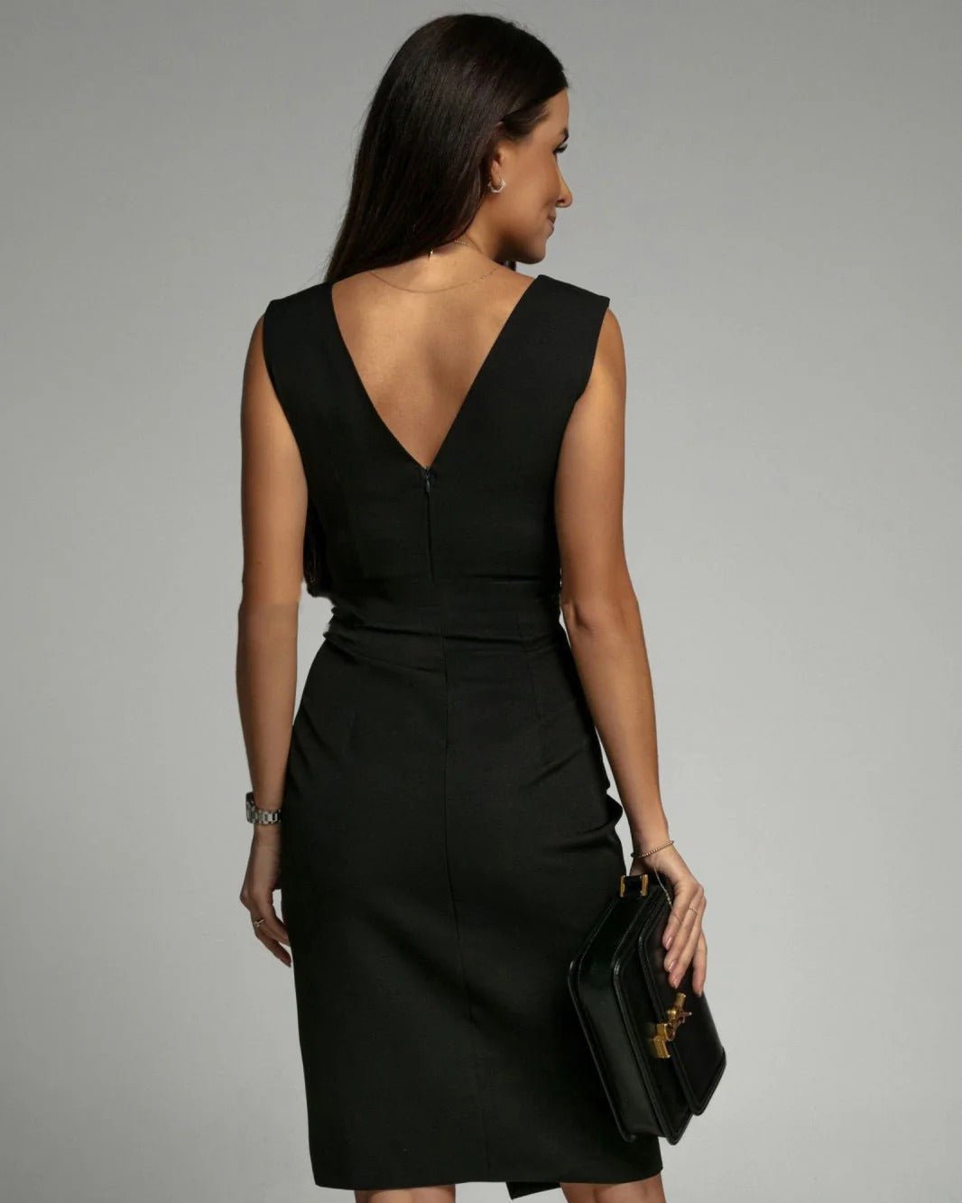 Vestido Fresia - Vestido Elegante Entallado con Escote en V - Orelisse
